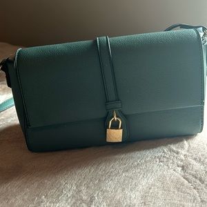 NWT Alyssa Teal Purse